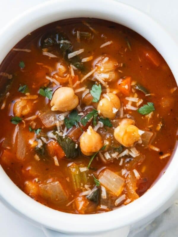 A bowl filled with chickpea soup.