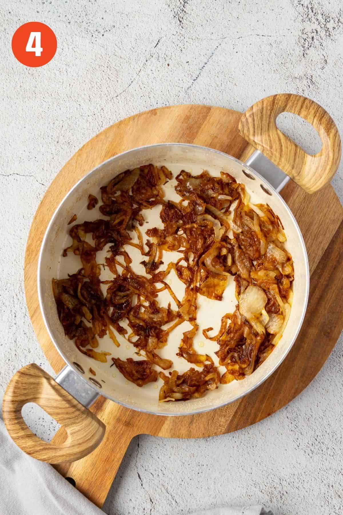 Fully caramelized onions in the pan.
